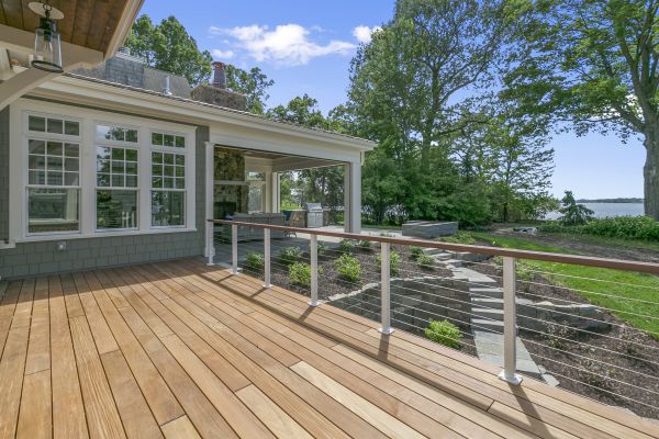 Cost of Deck Installation in Bothell