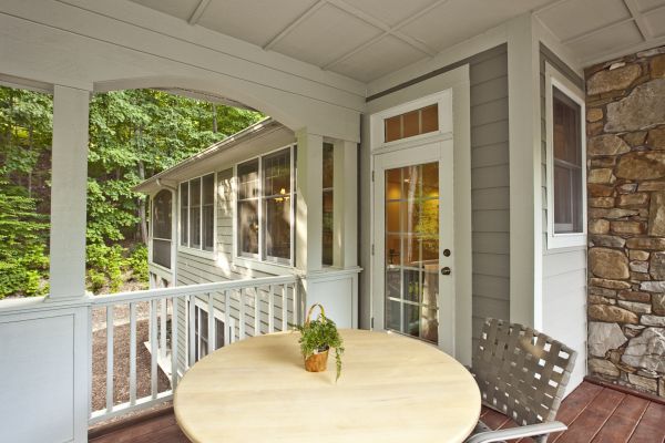Cost of Covered Porch Installation in Bothell
