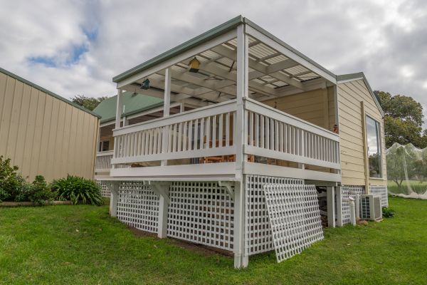 Cost of Deck Lattice Replacement in Bothell