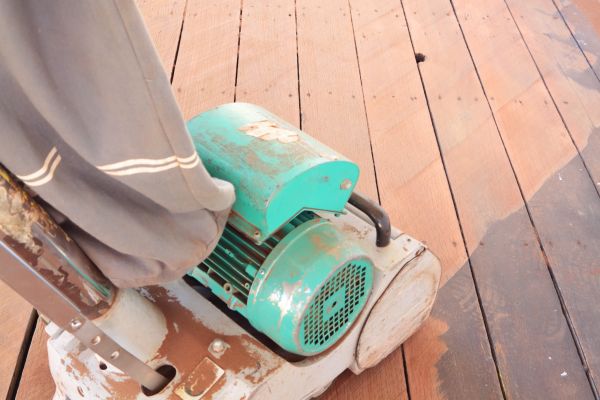 Cost of Cedar Deck Sanding in Bothell